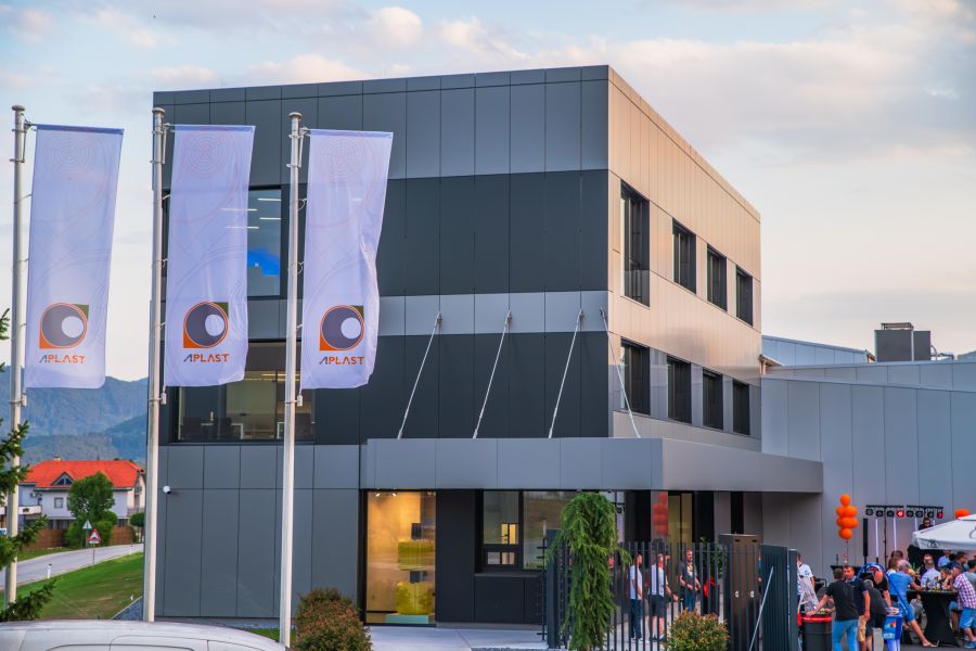 Aplast